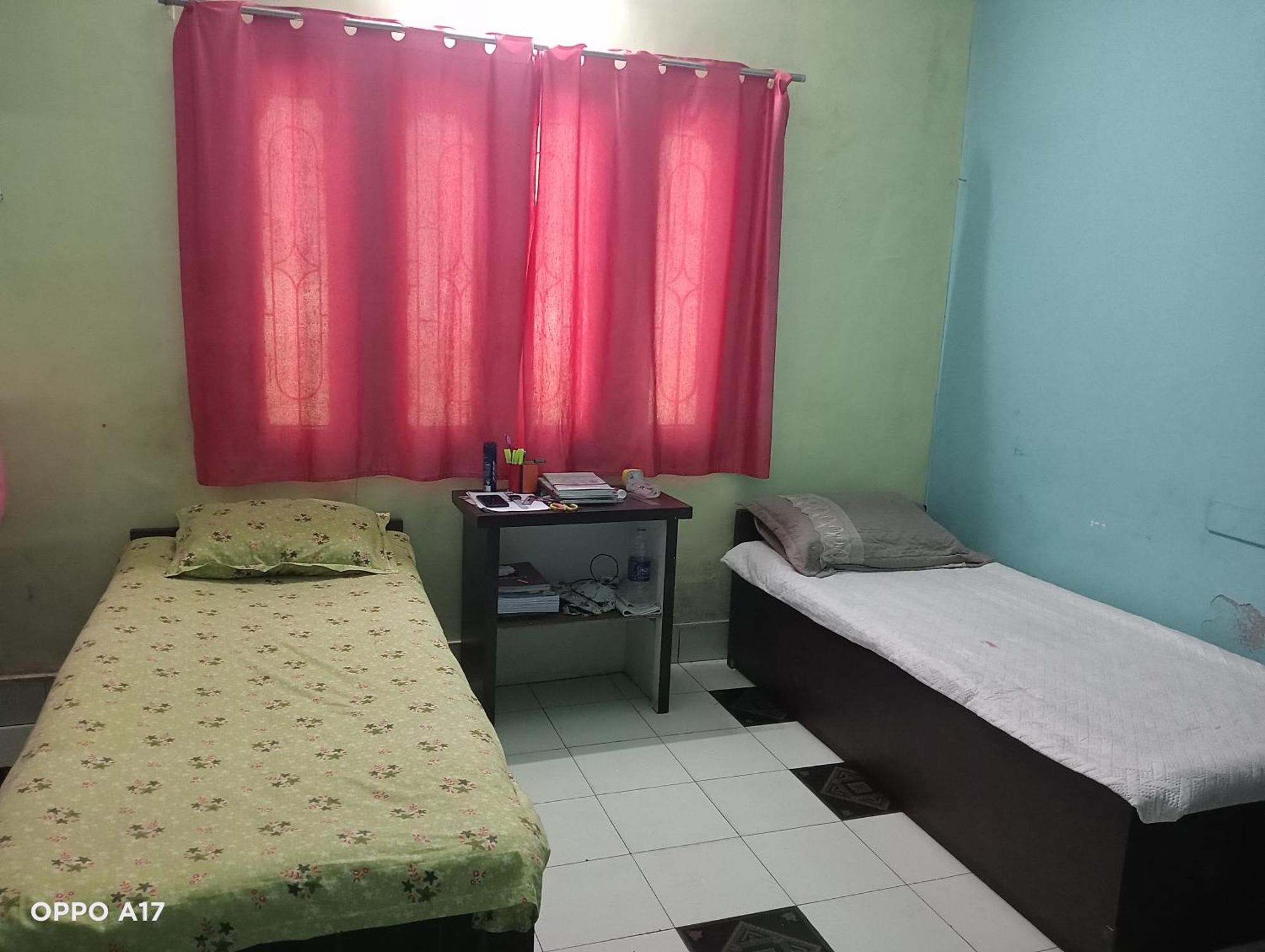 Swaroop Ashray Homestay Siliguri Eksteriør billede